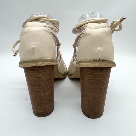 UO Silence + Noise Sofia Lace Up Ankle Tie Heel Sandals Cream Size 9 Boho Glam - Picture 9 of 14